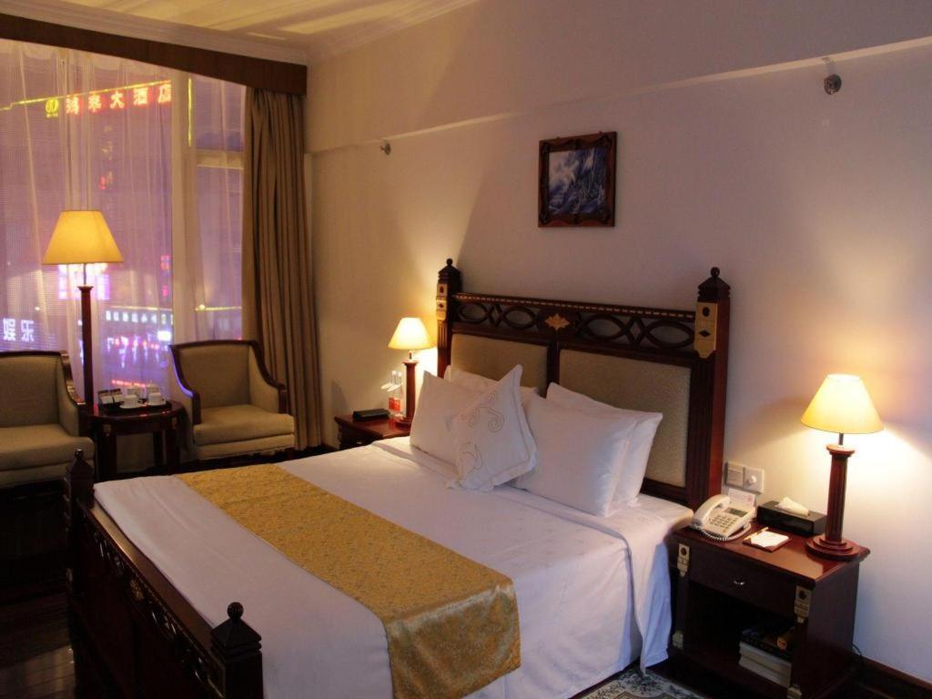 Golden Lustre Hotel Шэньчжэнь Экстерьер фото